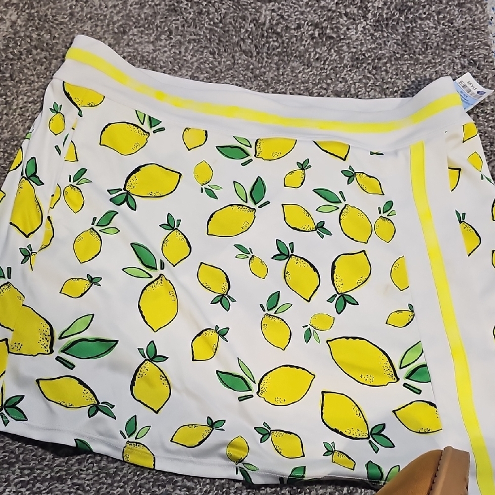 PGA Tour White and Yellow Skirt